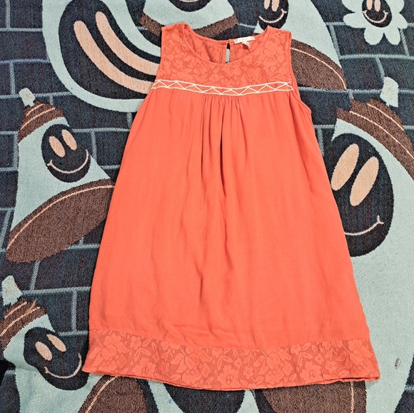 🌈LACE DETAILED SHIFT DRESS-L - Picture 1 of 4